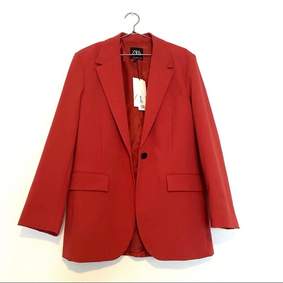Blogger fave! Strawberry oversized blazer - Picture 11 of 14